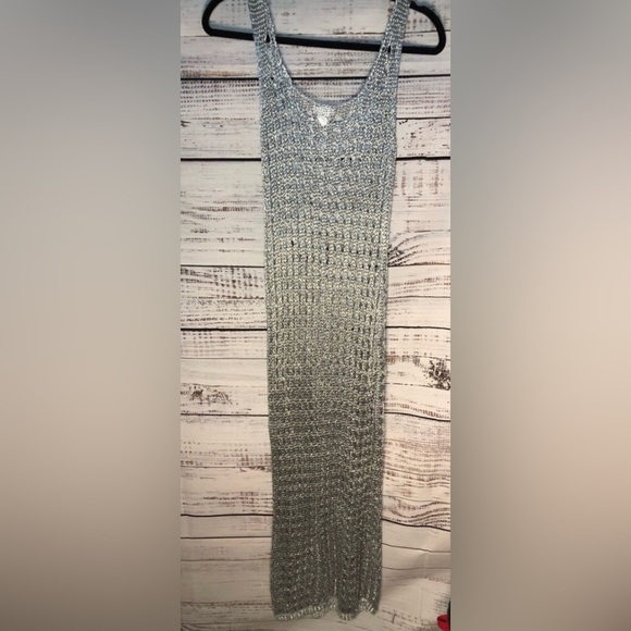 VENUS Metallic Silver Crochet Dress NWOT Medium - Picture 8 of 15